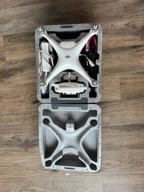 DJI Phantom 4 with carrying case